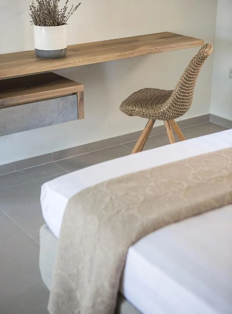 Argostoli Marina Suites
